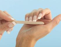 Как правильно подпиливать ногти